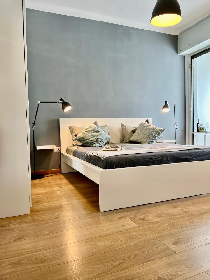 Cozy 3 Km Away From Duomo Apartamento